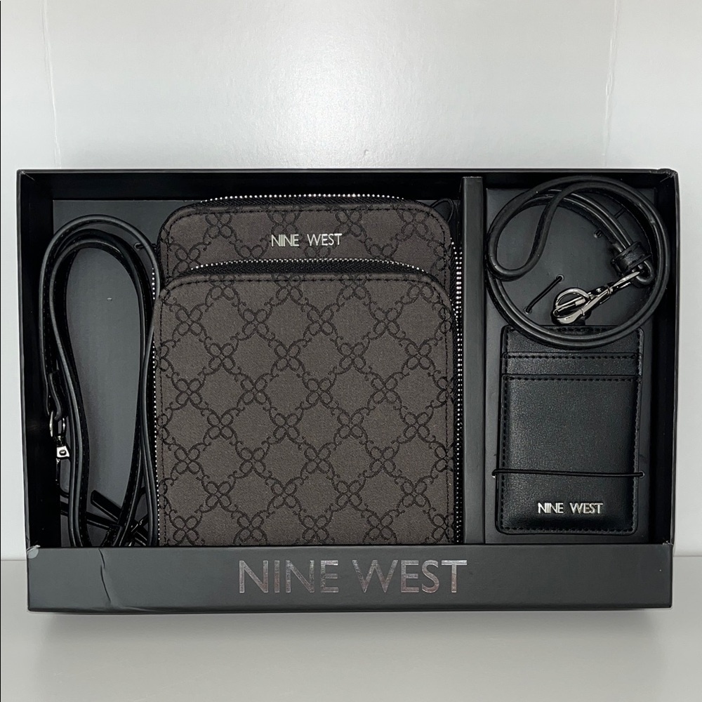 Nine West Satchel Card Holder Set